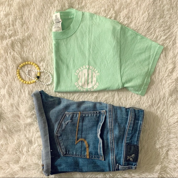 ❌ SOLD ❌ VSCO Oversized Mint Tee - Picture 4 of 7